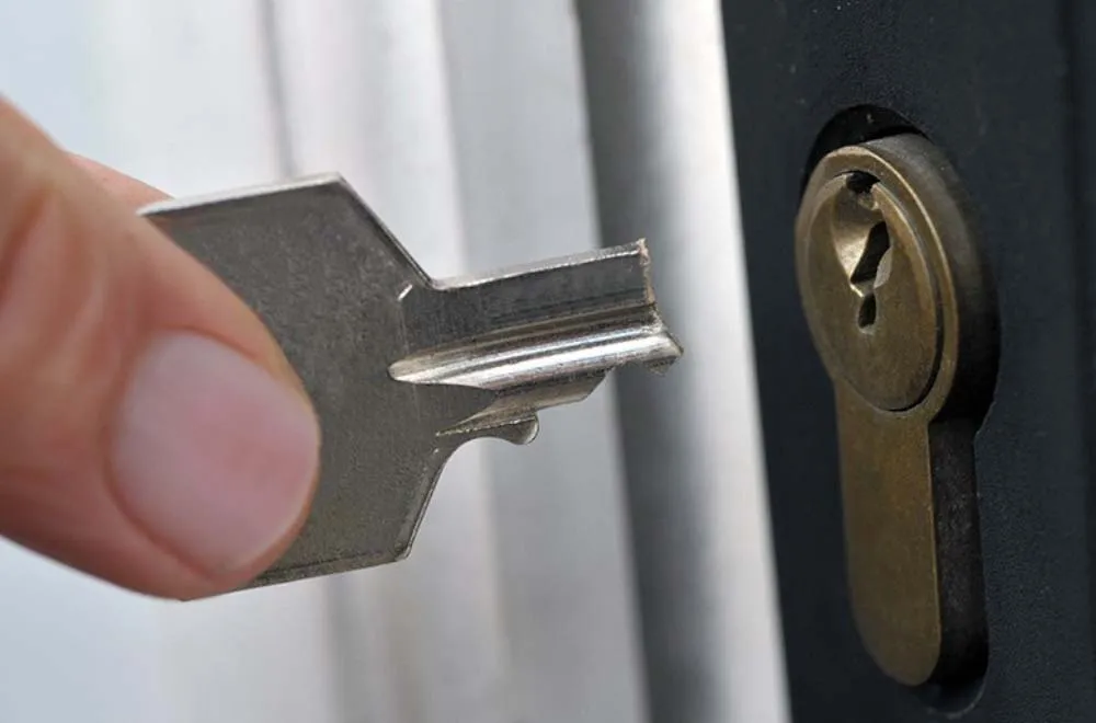 sloten openen 1.jpg 1