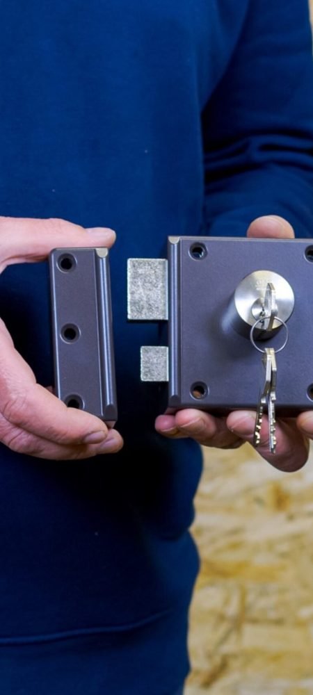 oplegslot installeren